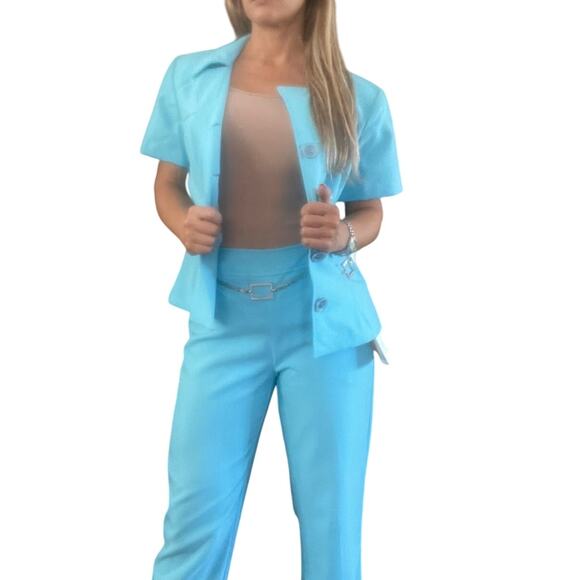 AMAZING Vintage Y2K XOXO 2 Piece Suit Pant Jacket NWT 70's Sky Blue Chain Belt - Picture 1 of 15